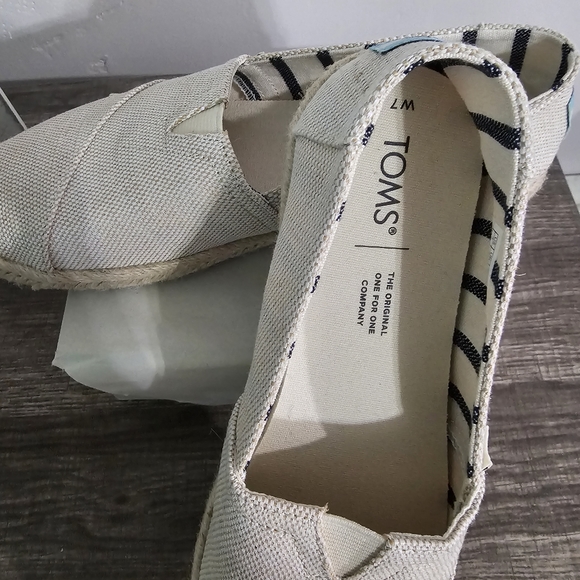 TOMS LNC Womens Alpargatas Espadrille Slip On Flats Beige Canvas Size 7 - Picture 6 of 8